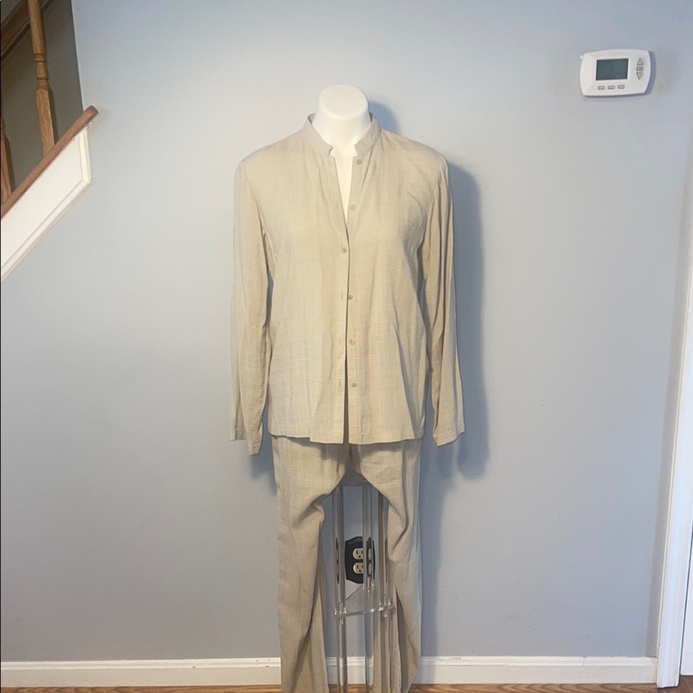 Eileen Fisher Ladies Linen Blend two piece pants set. Petite small.
